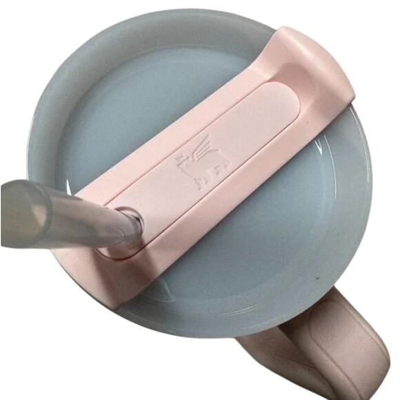 Stanley Soft Rain Bloom The Flowstate Quencher H2.0 40oz Tumbler Pink Pastel NIB - Picture 7 of 7